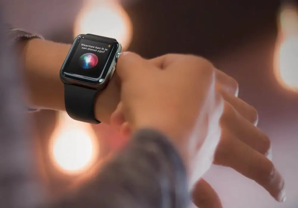 Siri-op-de-Apple-Watch.webp
