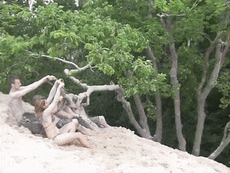 g1jfskuwck8z.gif.1d17ae311241b85b5e961978799efe6b.gif